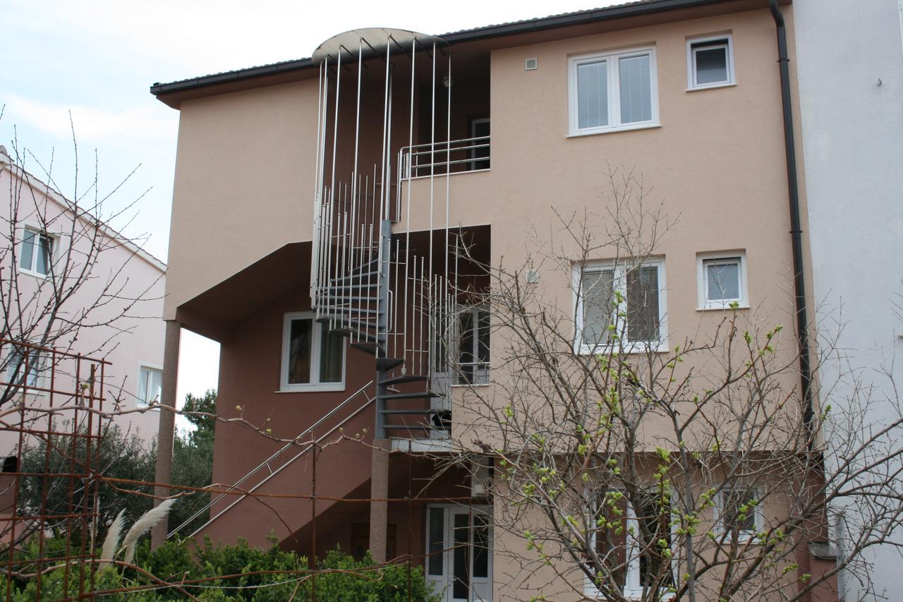 Apartmani Mia トロギール エクステリア 写真